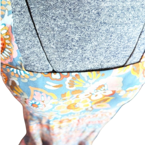 Vince Camuto "Afterglow" Paisley Midi Dress - NWTSize: M - Picture 10 of 12